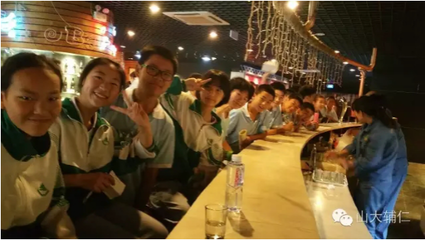 百年山大走進(jìn)百年青啤 校城融合文化體驗(yàn)活動(dòng)策劃